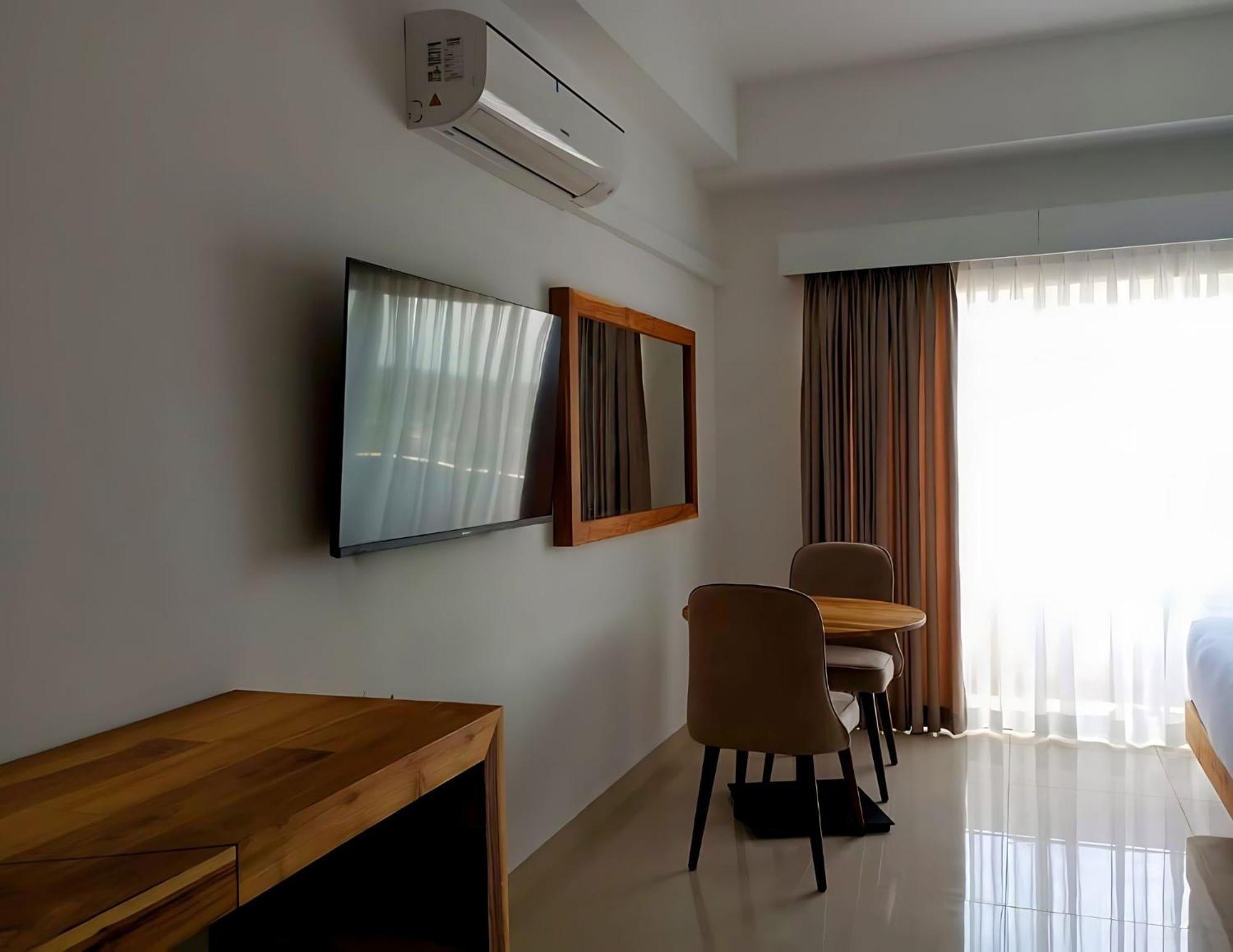 Negombo Ocean Breeze - Bliss On The Beach Luxury Apartments By Serendib Vacation Экстерьер фото