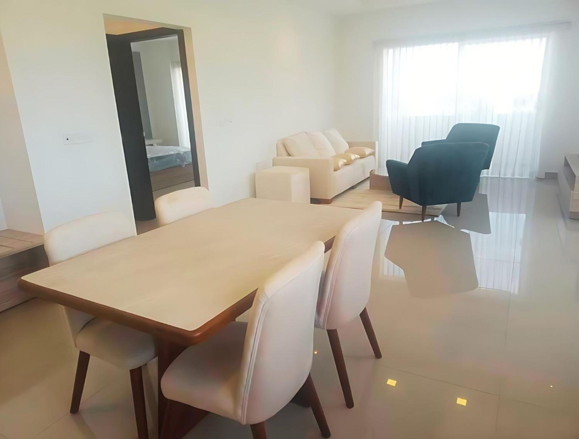Negombo Ocean Breeze - Bliss On The Beach Luxury Apartments By Serendib Vacation Экстерьер фото